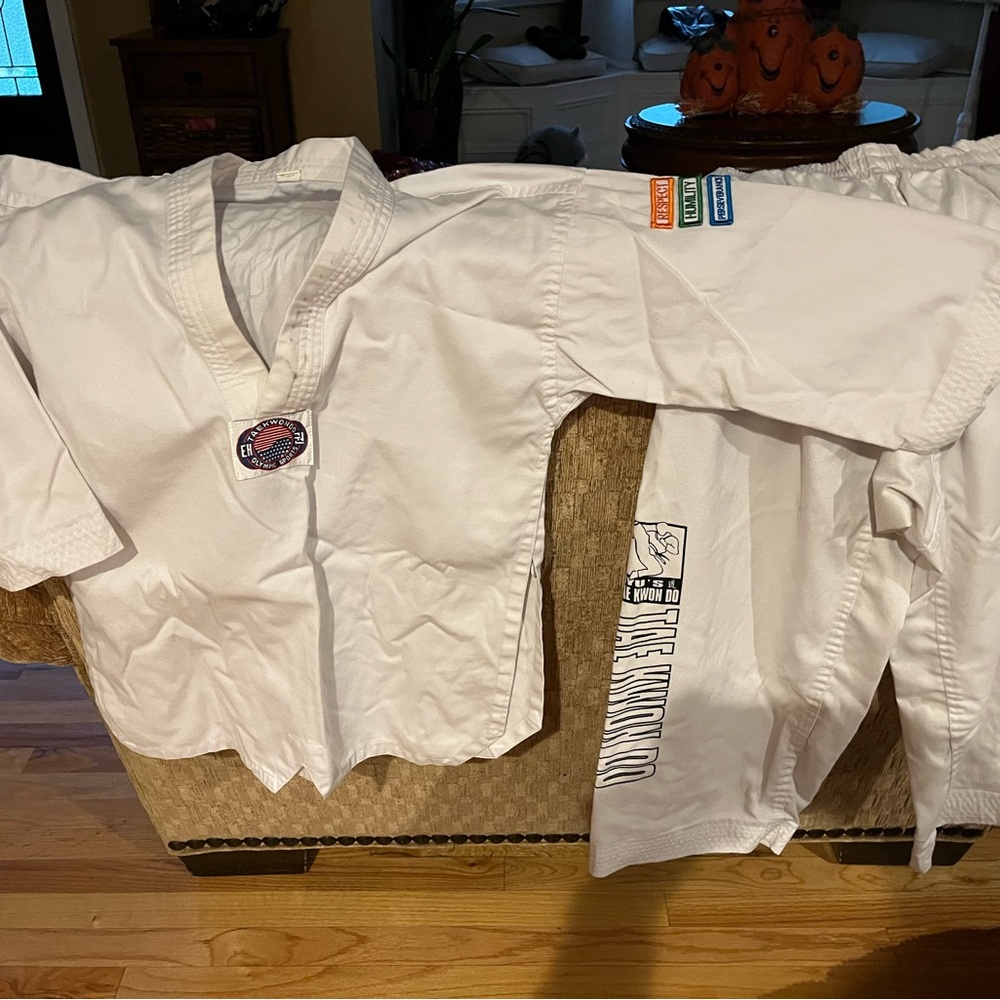 Tae Kwon Do karate uniform Halloween costume kids